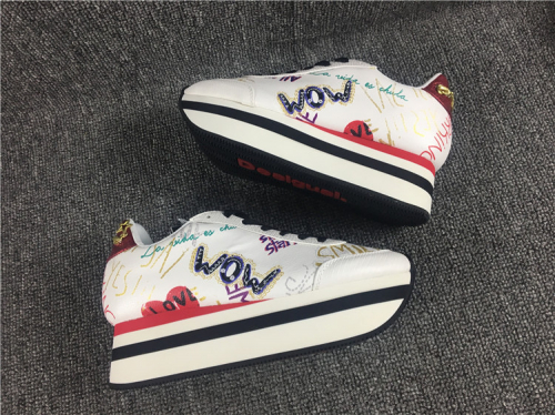 ��������� �������    ������� ����: 1890 ���   �����: Des*gual  