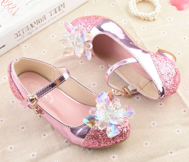 ���� �� 31.07. ������� ����� ������� �����! ������������� ����! �������� ����� GLAMOUR! ������� ����� HOW! ������� ����� UOVO! ������� ����� �������!