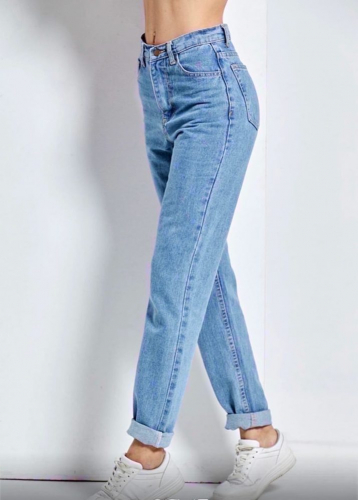  C��� ������� 16.08. �������� ����������� �� ������ �� 490 ���, ����� �� 375 ���, ���������� ����� �� 360 ���.�����-2.