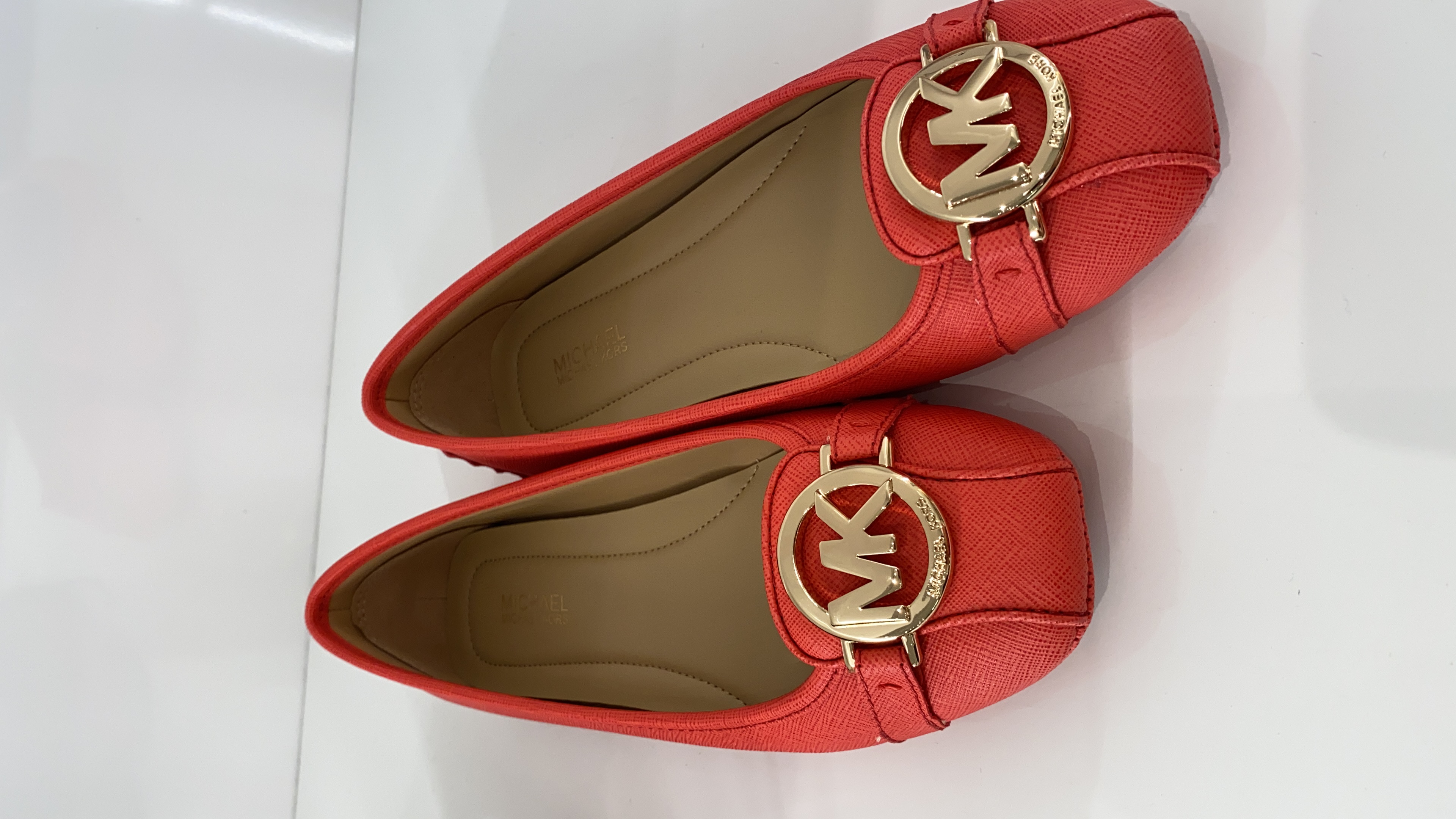 Выкуп в аутлете Выкуп в аутлете