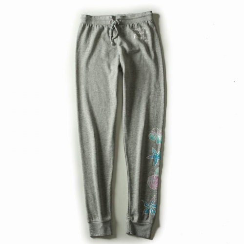 �����  ������� ����: 590 �  