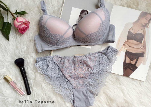  ���� �� 26.10. �� Bella Ragazza. ��������, ������� � ������������ ������ ����� �� ����� �������� �����.�������.