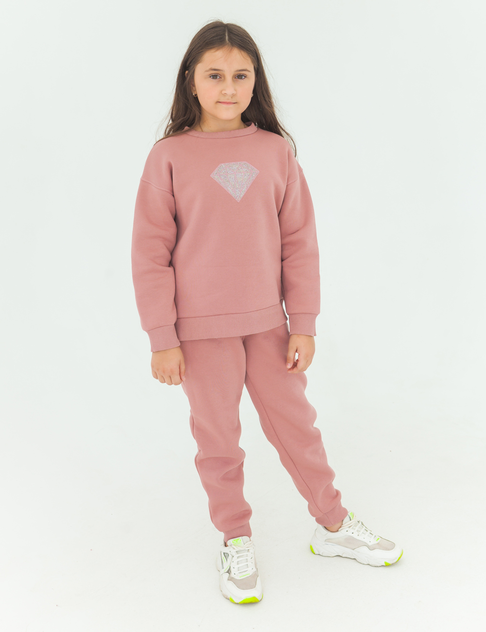 ���� �� 19.01. ������� �������� �� �@����! ��� ��������� � �������! �������, ��������, ������, ����� � ��������! ������� �� 30 �� 42-��. ���� �� 100���.