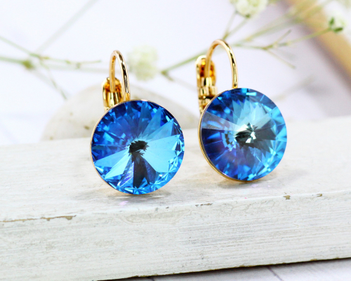 ������ � ����������� SWAROVSKI - 320 ���