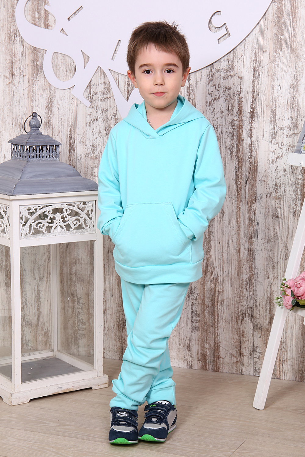 ���� �� 30.03. ������� �������� �� �@����! ��� ��������� � �������! �������, ��������, ������, ����� � ��������! ������� �� 30 �� 42-��. ���� �� 100���.