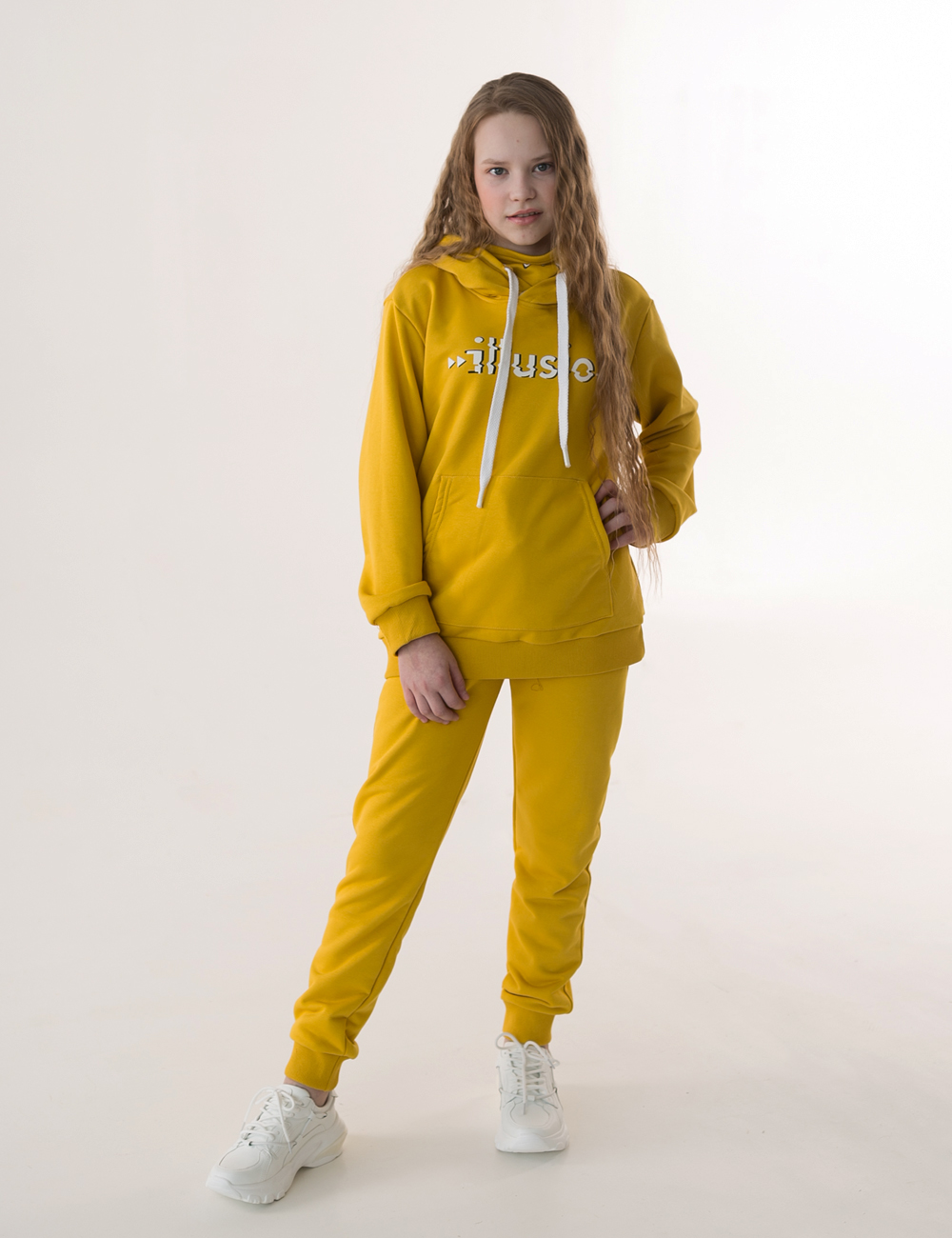 ���� �� 06.04. ������� �������� �� �@����! ��� ��������� � �������! �������, ��������, ������, ����� � ��������! ������� �� 30 �� 42-��. ���� �� 100���.