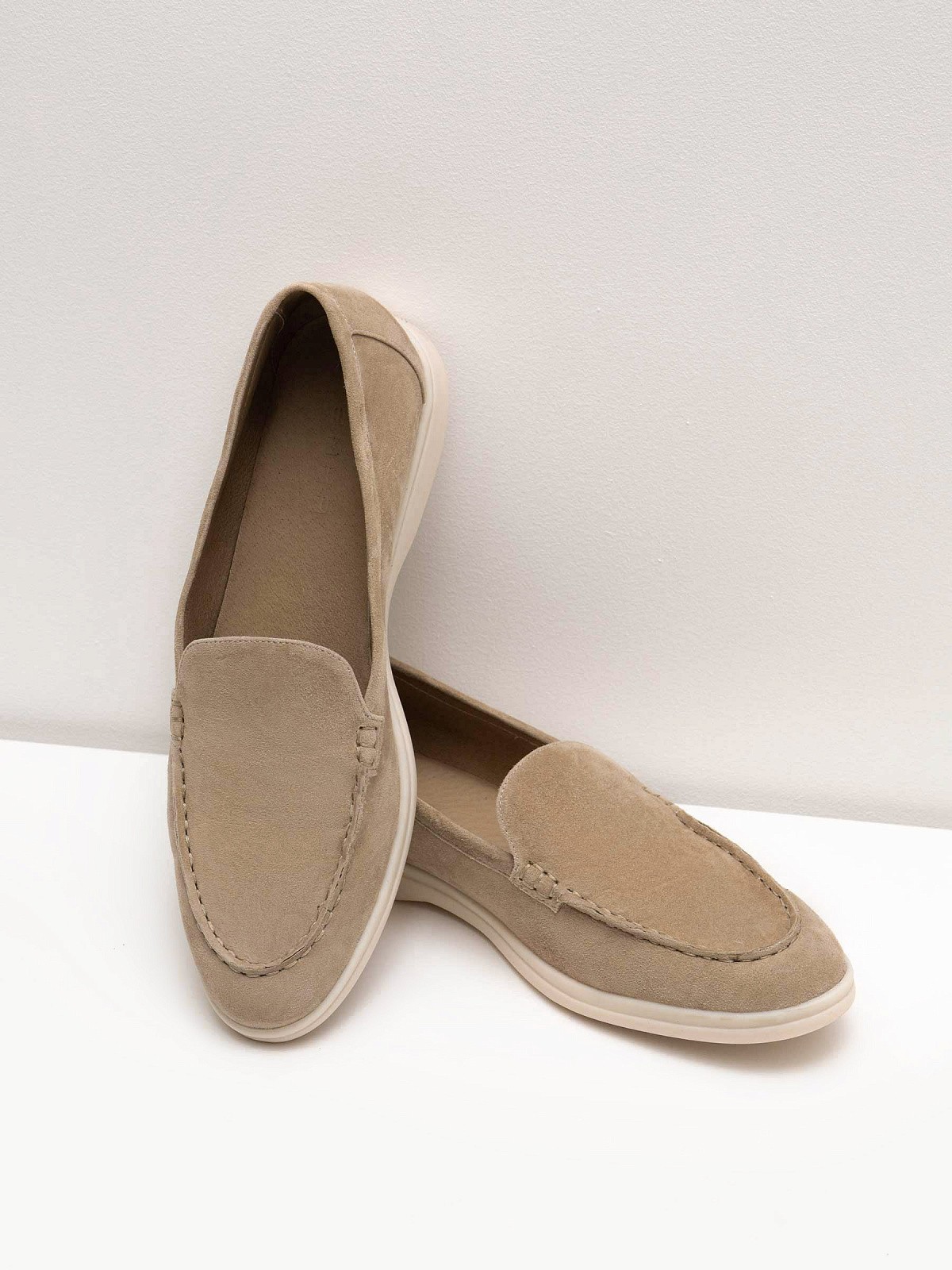 ������ �� ����������� ���� 4 990 �.  ��������� ���: 36-41