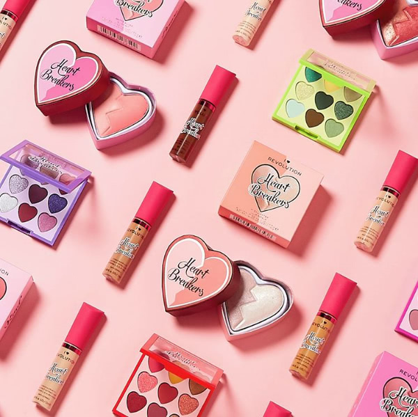 ���� �� 18 ������.Revo*lution �akeup , Revolution PRO, I Heart Revolution- ������������ ���������, ����� � ���������� �� �������� . ����������� � �������� �� ������������� ����,������� ������� ���� ����ۣ����� �����������))53.