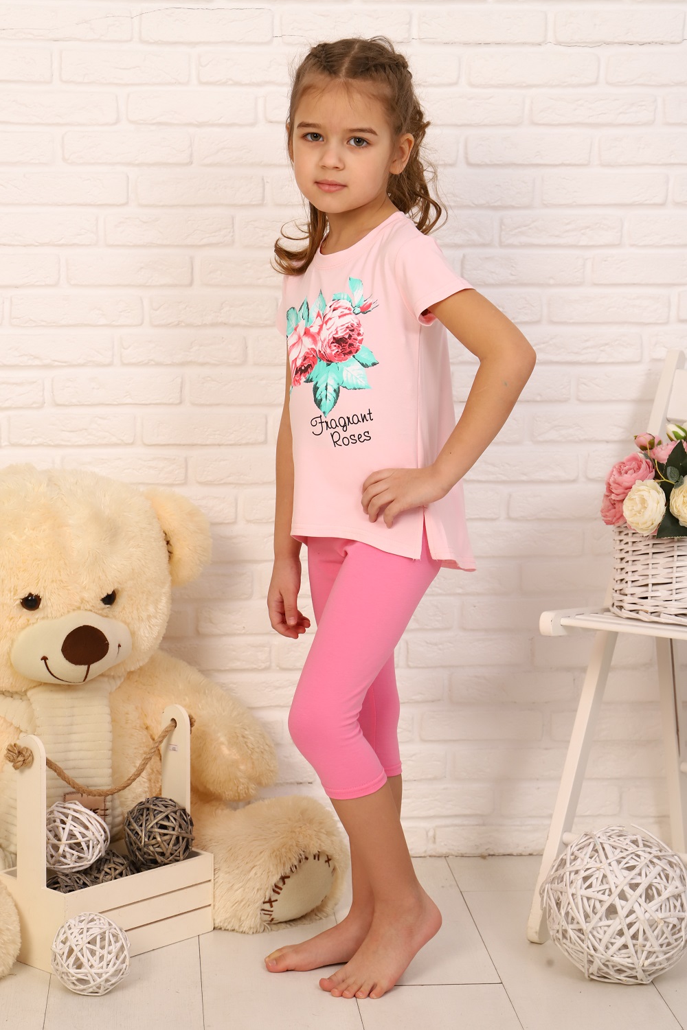 ���� �� 19.04. ������� �������� �� �@����! ��� ��������� � �������! �������, ��������, ������, ����� � ��������! ������� �� 30 �� 42-��. ���� �� 90���.