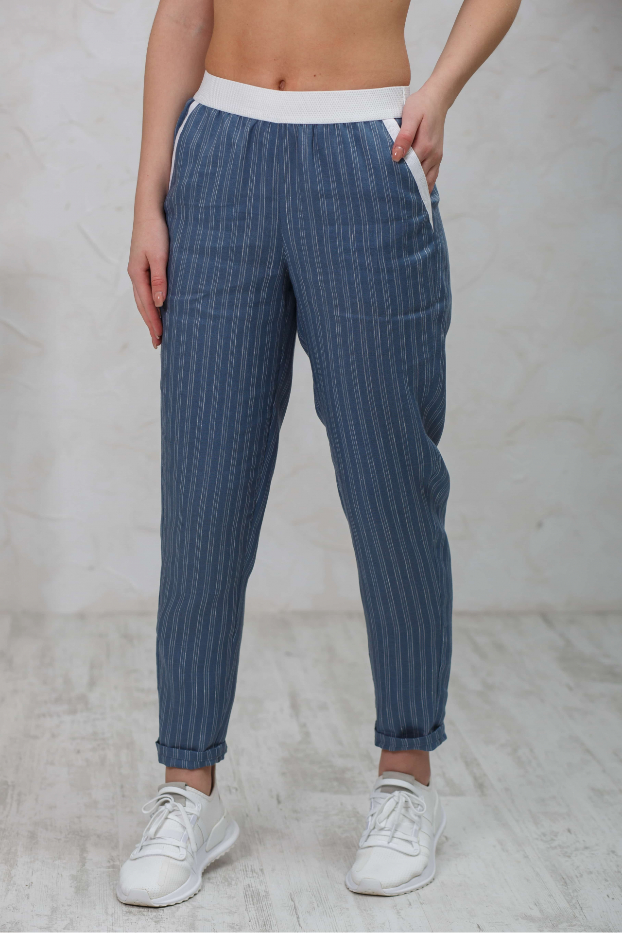 ������� ������� �����, ��������� � ����, ����� ����� 7/8, ��� ������ �� �������������� �� ���� �� 156- 174 ��. �� ������ ������� 2 ������� �������, �� ������ ��������� �������� �������. ������� ������� ������ � ��������� ������