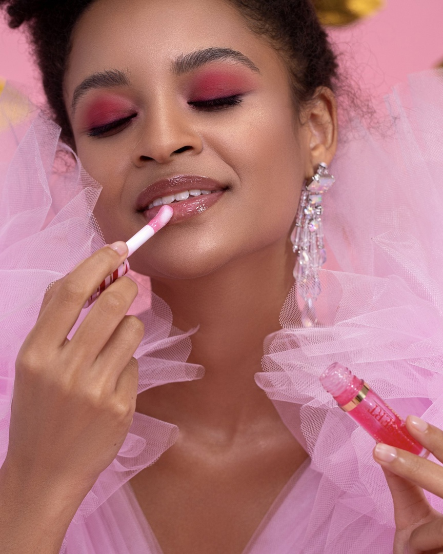 ������ ������ �����!����� ��� ���  Dessert a Levres-������������ ����, �������� �� ��� ������ ������ ����������� ������.�� ������ ������������ �����,��� ��������������� ������� ��� ��� ������ ��� ������.