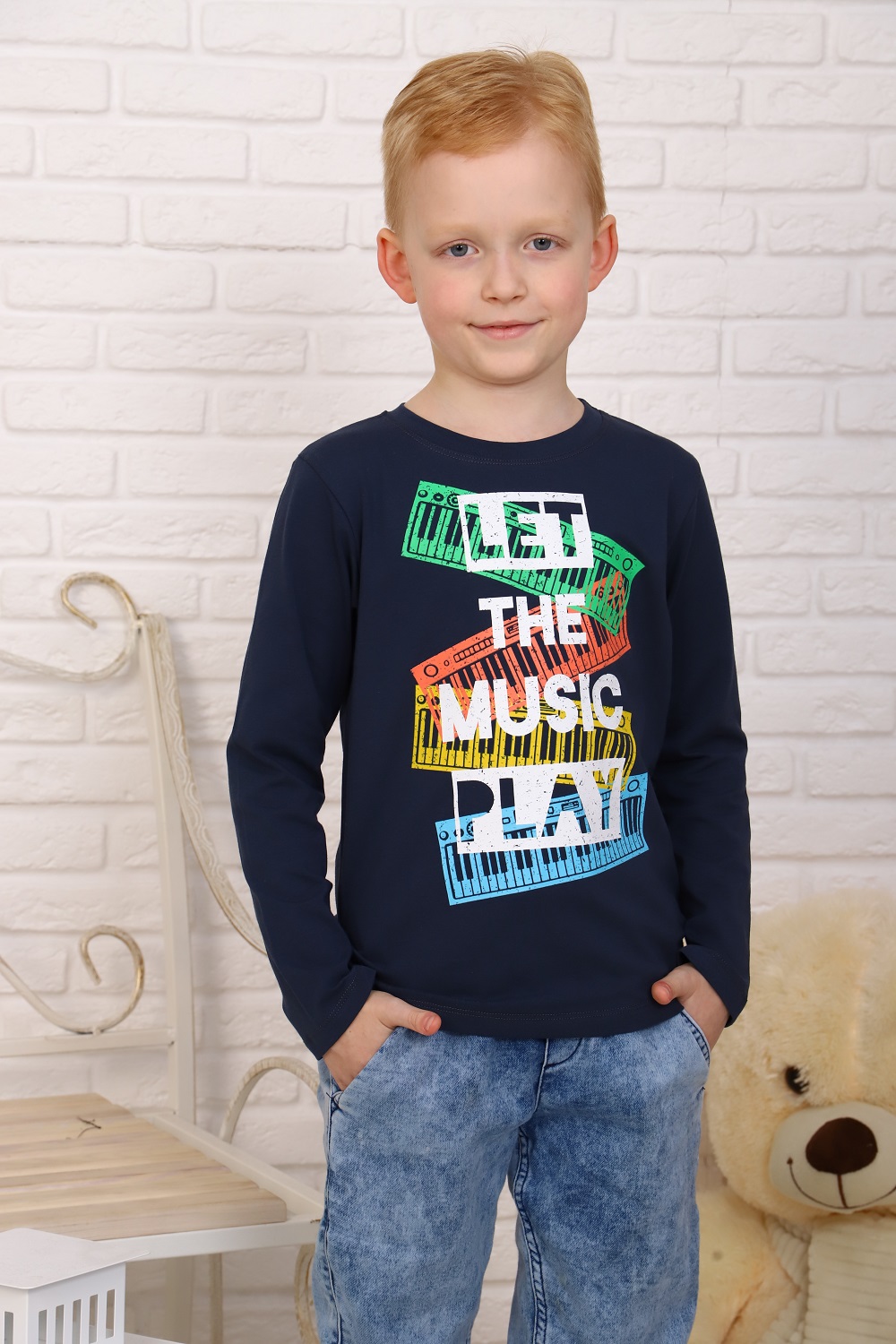 ���� �� 10.05. ������� �������� �� �@����! ��� ��������� � �������! �������, ��������, ������, ����� � ��������! ������� �� 30 �� 42-��. ���� �� 100���.