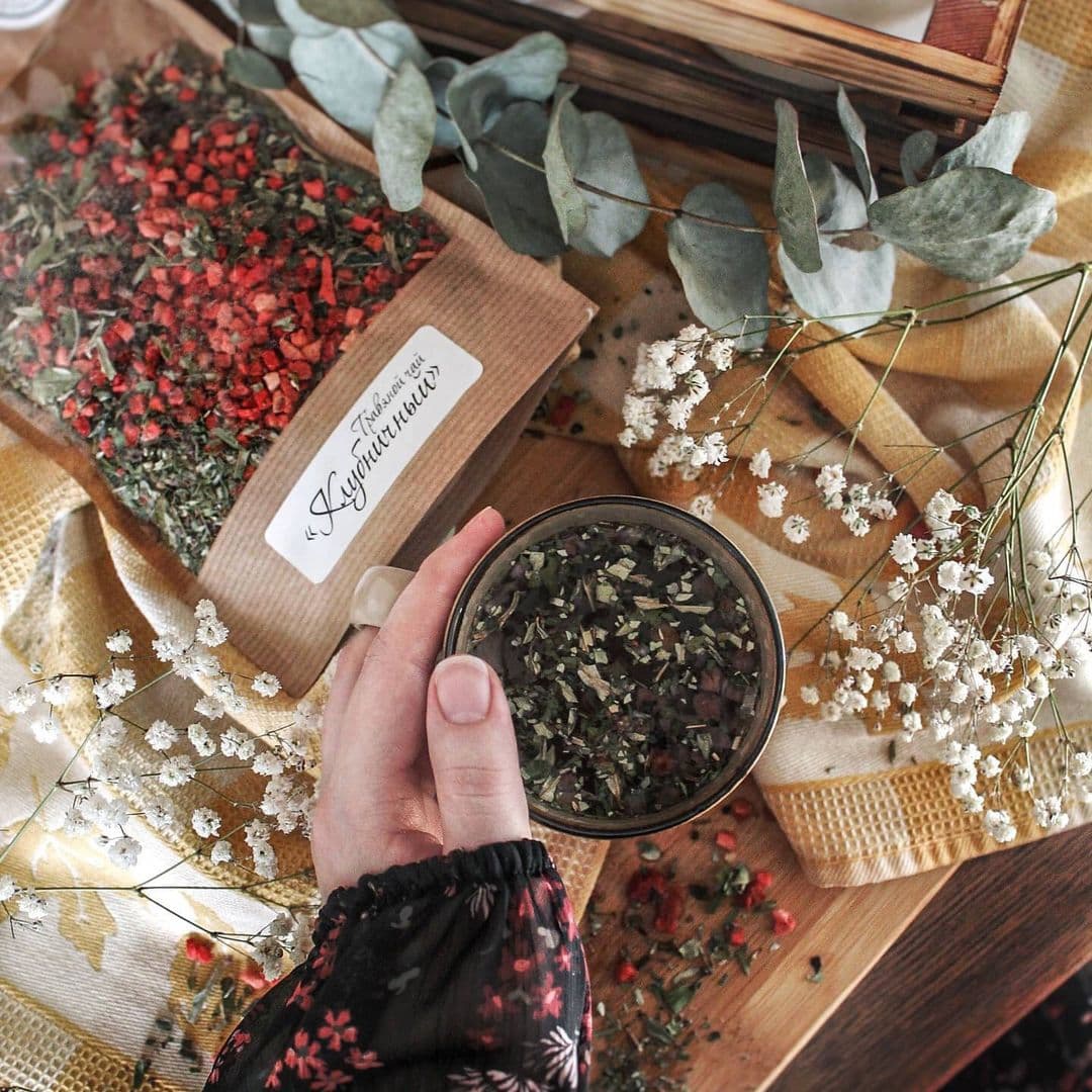 ��������� �������� ���, ��������� �������, � �������, ������������ �� ���� �������� �����������. � ������� ������ ����� �������� ����� � ����� (������� �����, ������, ����) � ��������������� �����. �� ������� ���� ���������, ����� � �������, ������ ������