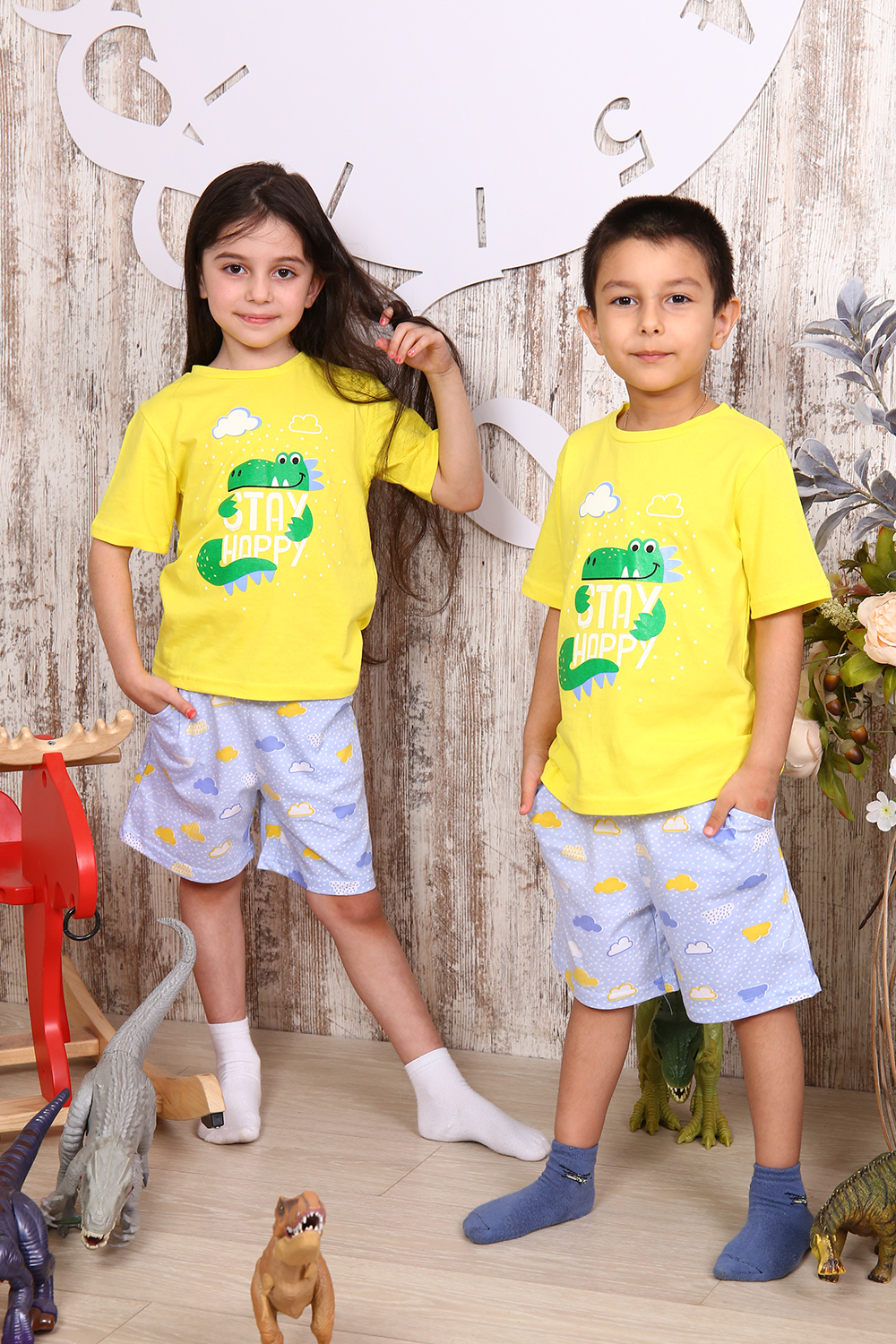 ���� �� 24.05. ������� �������� �� �@����! ��� ��������� � �������! �������, ��������, ������, ����� � ��������! ������� �� 30 �� 42-��. ���� �� 100���.