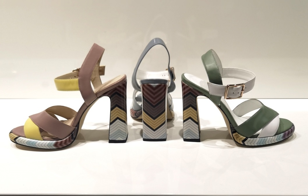 ����� ���� ������ � ������, ���������� ������ Mascotte