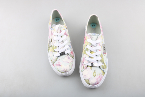 ���� ������� GUE**S    ����: 2390 �