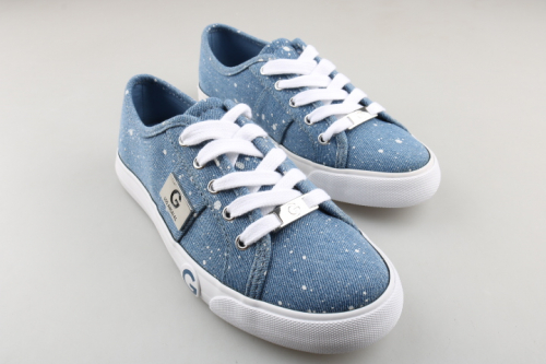 ���� ������� GUE**S     ����: 2390 �  