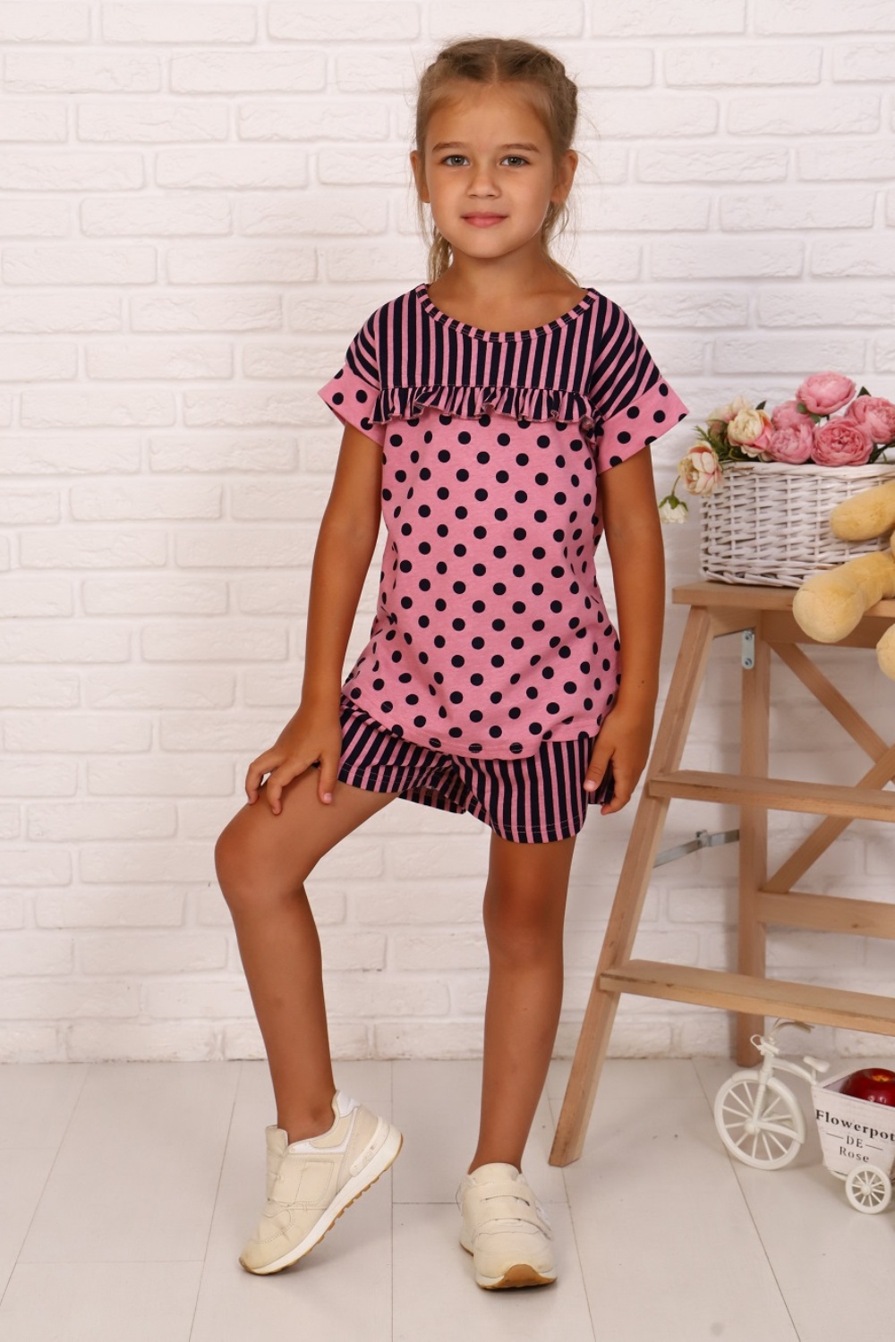 ���� �� 23.08. ������� �������� �� �@����! ��� ��������� � �������! �������, ��������, ������, ����� � ��������! ������� �� 30 �� 42-��. ���� �� 100���.