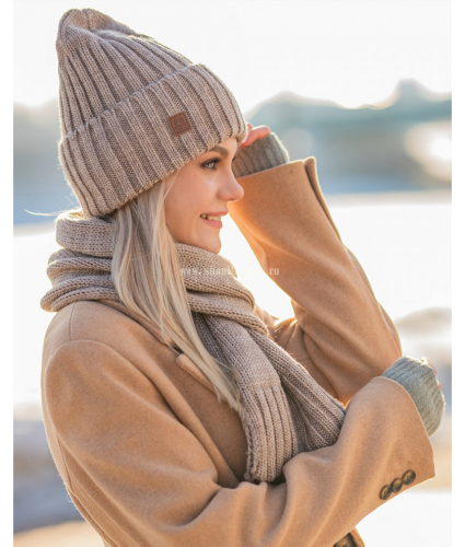 �����-���