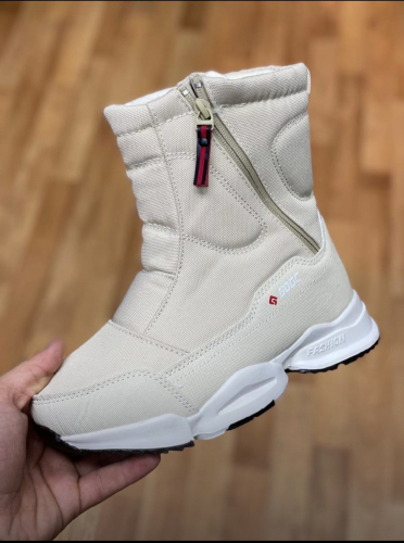 ������ 1300 �.