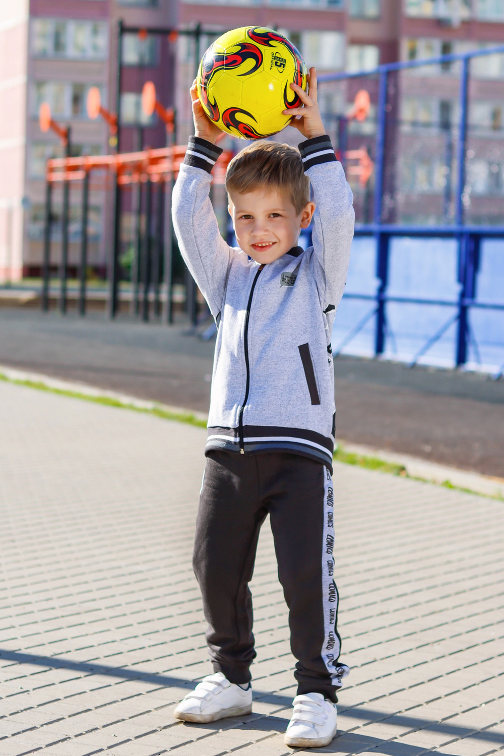 ���� �� 11.10. ������� �������� �� �@����! ��� ��������� � �������! �������, ��������, ������, ����� � ��������! ������� �� 30 �� 42-��. ���� �� 100���.