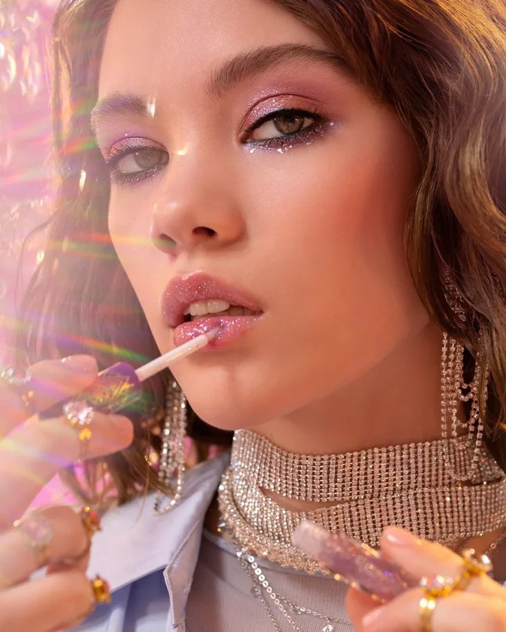 �������� �� ��� ����������������� ��������� �������  ������ Cristal.  ������� ��������� �������� ���������� �������� � �������� � ���� � ������� �������, � ��������� ���������� ����� �������� ����� �����.