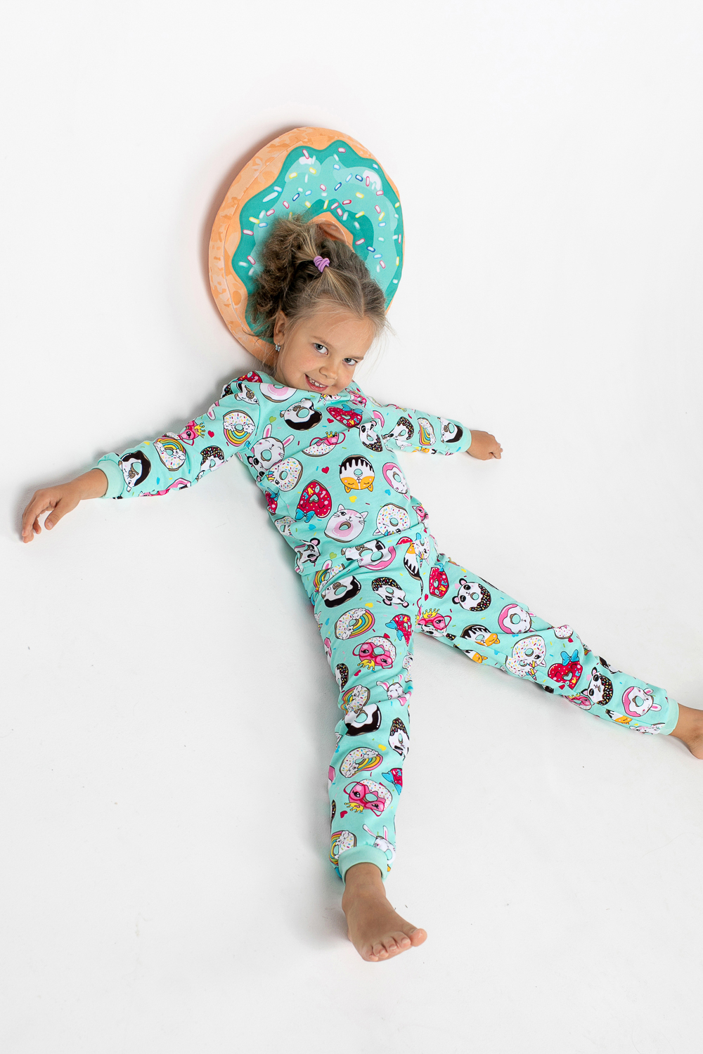 ���� �� 08.11. ������� �������� �� �@����! ��� ��������� � �������! �������, ��������, ������, ����� � ��������! ������� �� 30 �� 42-��. ���� �� 100���. 