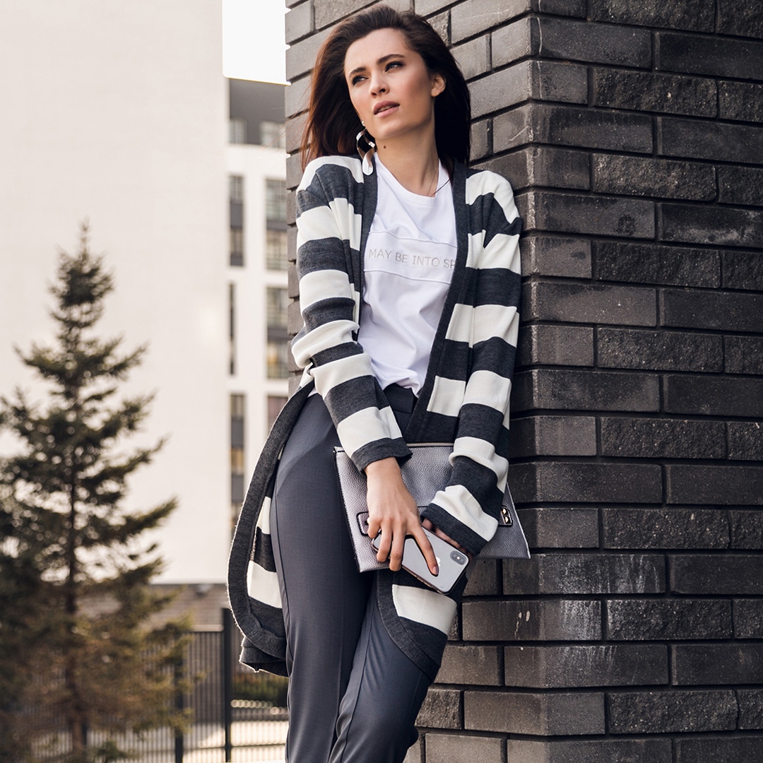 ����� 790�(������ ���� 2620�) ������� ����������� �������� ������ �������� �������������. �� ����� ��������� ��� � ����� casual, ��� � ��������� ������� ������������ �����, ������ ��� ����� ������ � ������. ��������� ������� ��������� �������� ���������� 