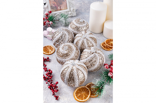 ����� 6 ���������� ����� 9,5*9,5 �� "������� ����" �������