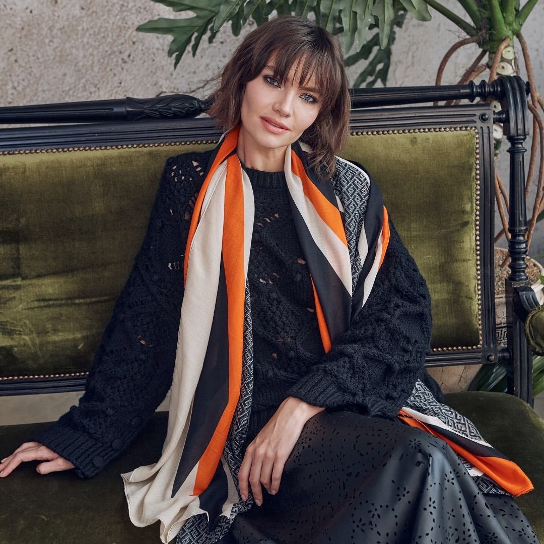 ���� ����� ���������, ������� ���������� ���� �����. �������� ������� �������� ����� L@bbr@  �� ������� � ������. � �ݣ �������� ����� ������ �������.