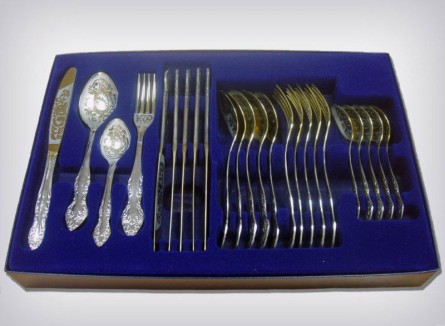 ��������, ���������!  ����� �������� �������� 24 �������� ���� ������ �-15 "��������" ��-���� ������� ����: 3054 �+���  �������: ��-�15��� (����������� �����, 6 ������) �����: ���������� �����  ������� ���: ��-����  ����������� �������������� ��