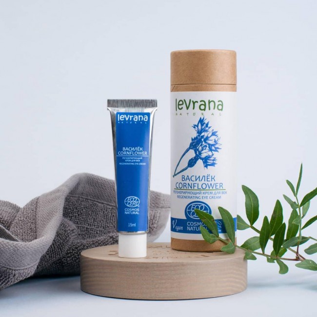  ���� �������. ����������� ��������� �� �h���l�tt�. ����������� ���������.������� � ������������� �����. ������������. � ����� ������ �liss �rg�nic, L�vr�n�, ���o�a�o�, ������e ��e�� � ��. 20 �����