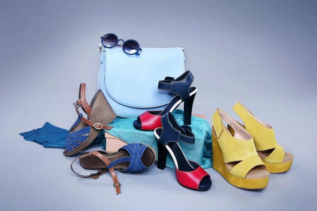 [b]���� �������. ����� Rie*ker, Ra*lf Rin*ger, Cro*sby, Evi*ta  � ��. ��������� ������ � ����� �������! ������������ �������, �������, ������� ����� �� ��������������� �����![/b]