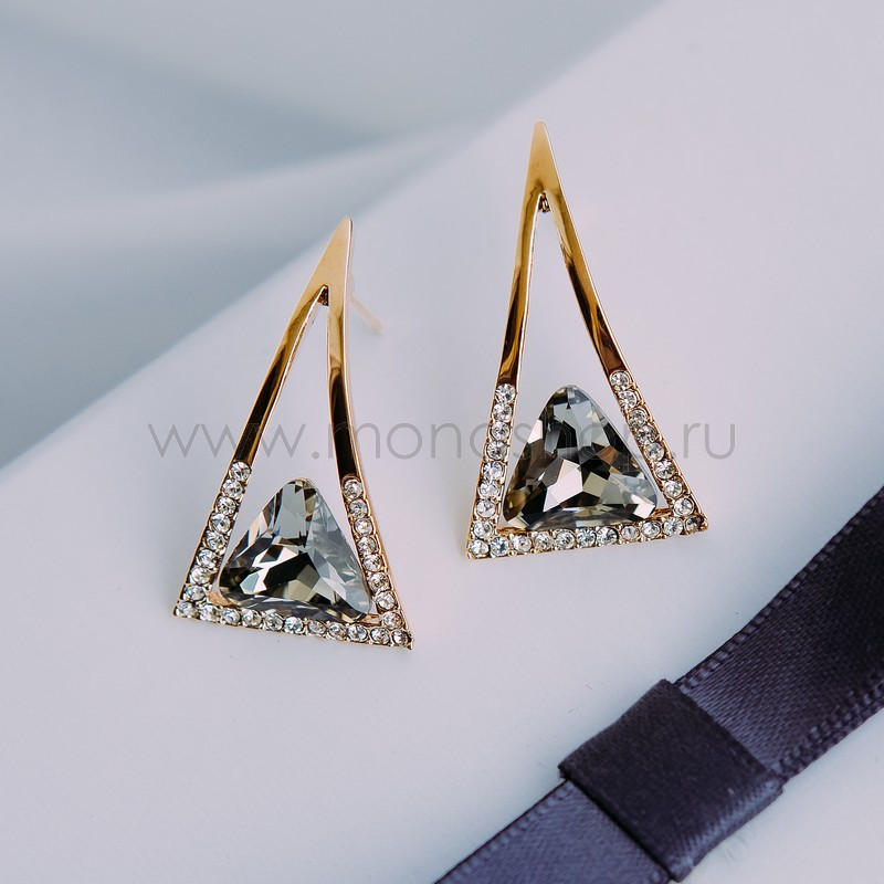 ���� �� 25 ����. ���� ���������� - Swarovski, �������, ������, ���� � ��������� ������, �������. ��������� ��������� Mo*na - ��� ������ ����.- 6