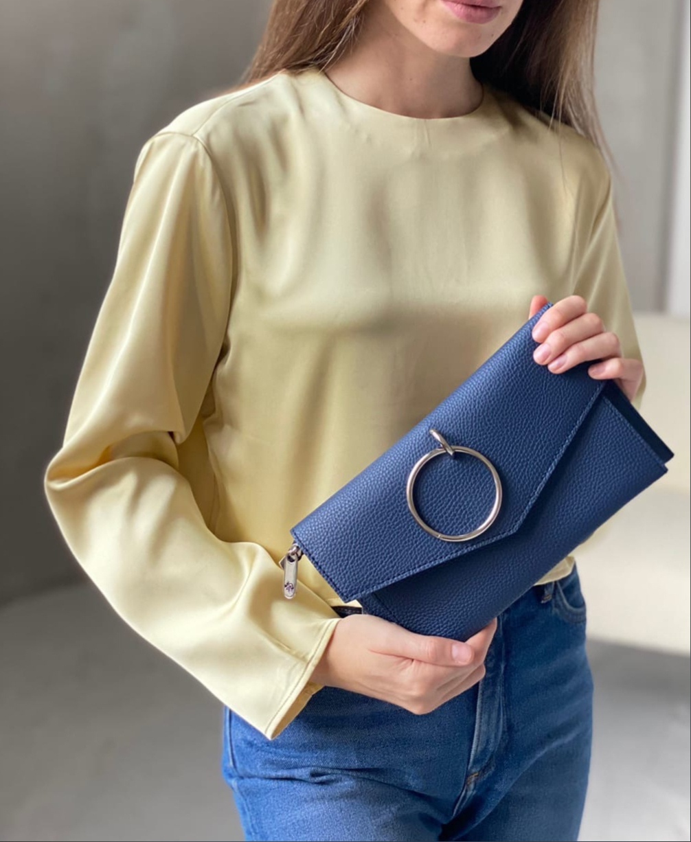 ����� � �������, � �������� � ��������� 2 �����: ��������� ������-������� � ������������ ��������� ������ �� �������. �������, ���������� ������, ��� �� ������ �������� ������. ����� ����� ����� 3 ���������. ������: ������ �� ������.