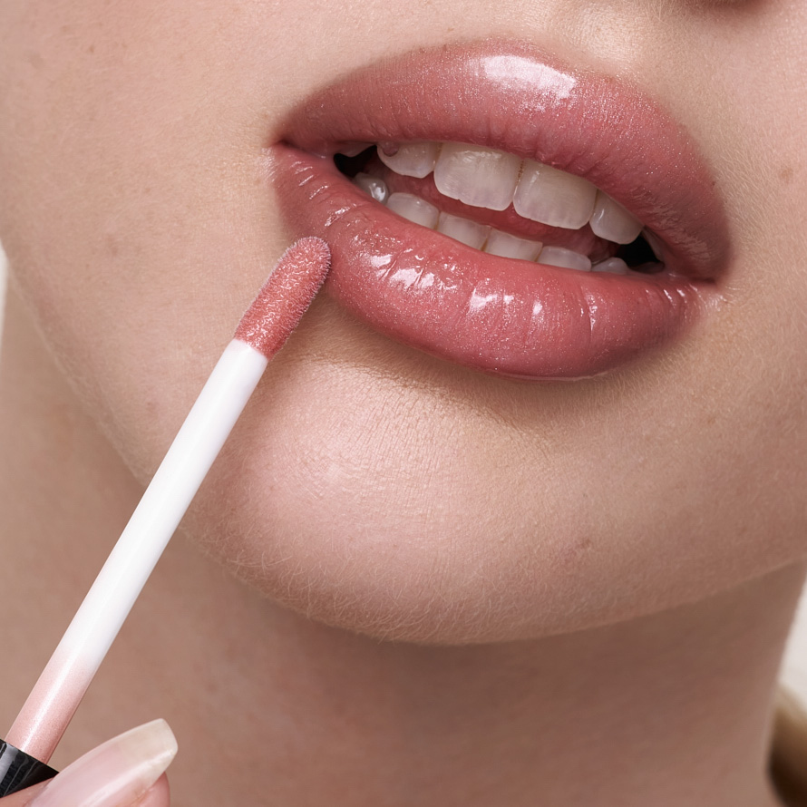 �������� ������� �����. �������!����� ��� ��� Lip Gloss All-Time Classics