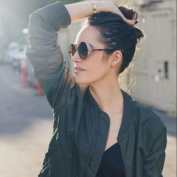 ���� ������� ������ � ������� �����, �������� ����� �����������!!!  �������������� ���� � ����������� ������ Pol@roid � ������ ��������, ��������� ������ ��� ����� � ��������. ������ ���������! ������� ���-���� � ������������� ������� ! ���������� (������