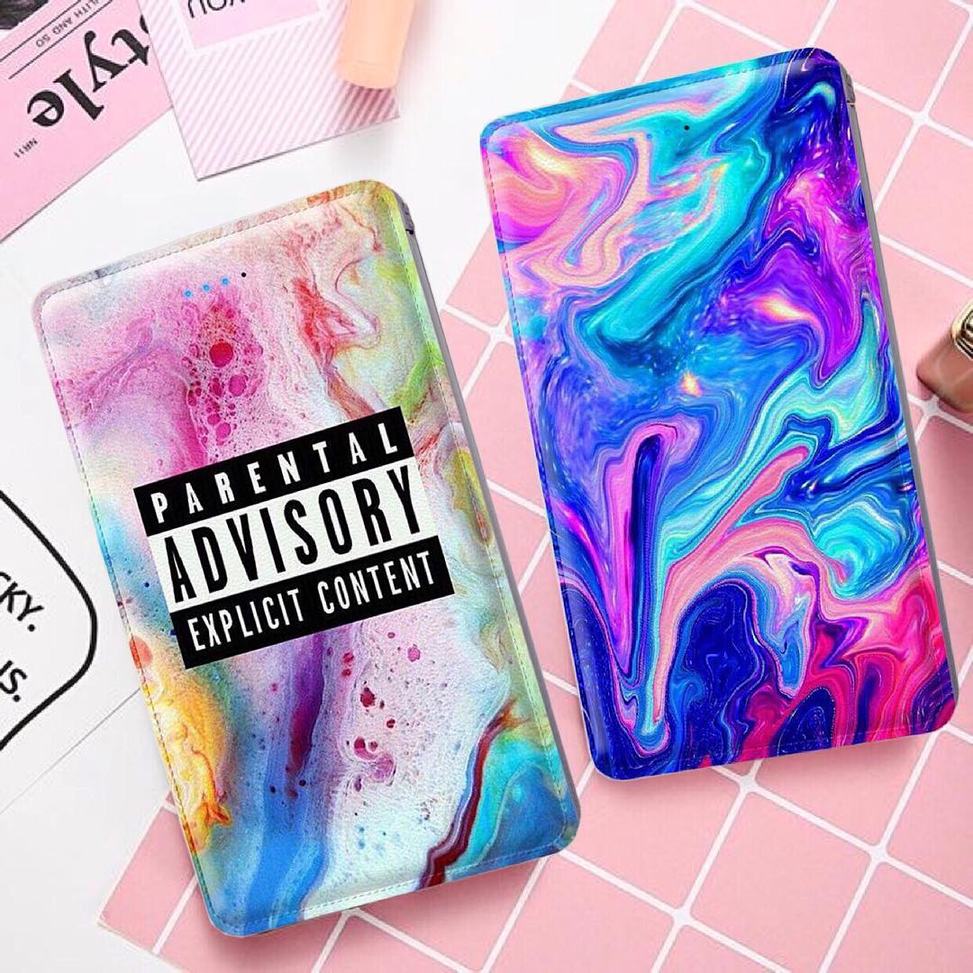 ���������� ������������ Power Bank � ������� �������� � ����. ������� 5000 ��� 10 000 mAh. ������������� ������� ����������� �������� ��� ������ ���������.