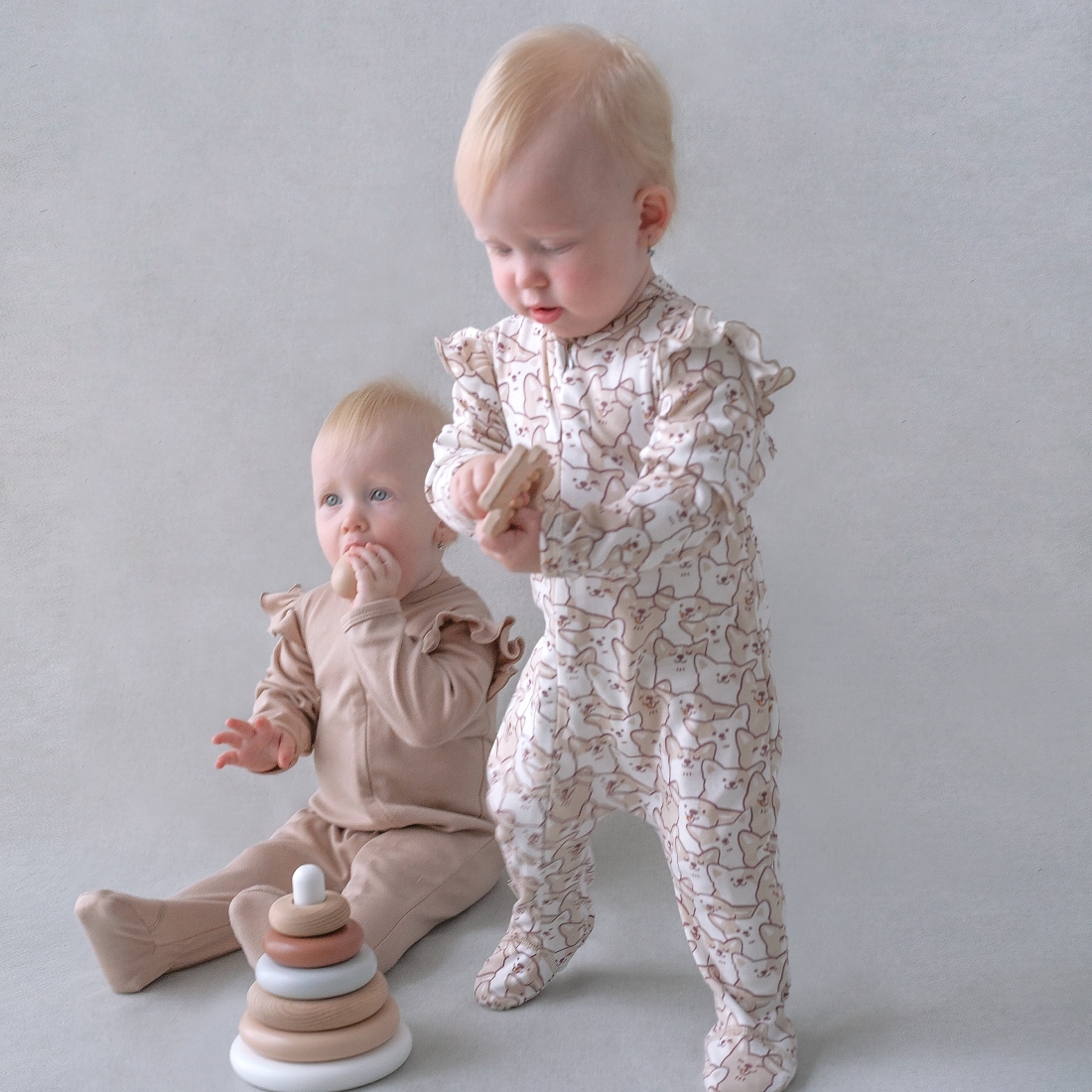 �������� �� 2 ������������ ������ ����� ������ � ������� ��������� ���������.  ��� ����������.�� ������ ����� �� ���� � ���� ��������