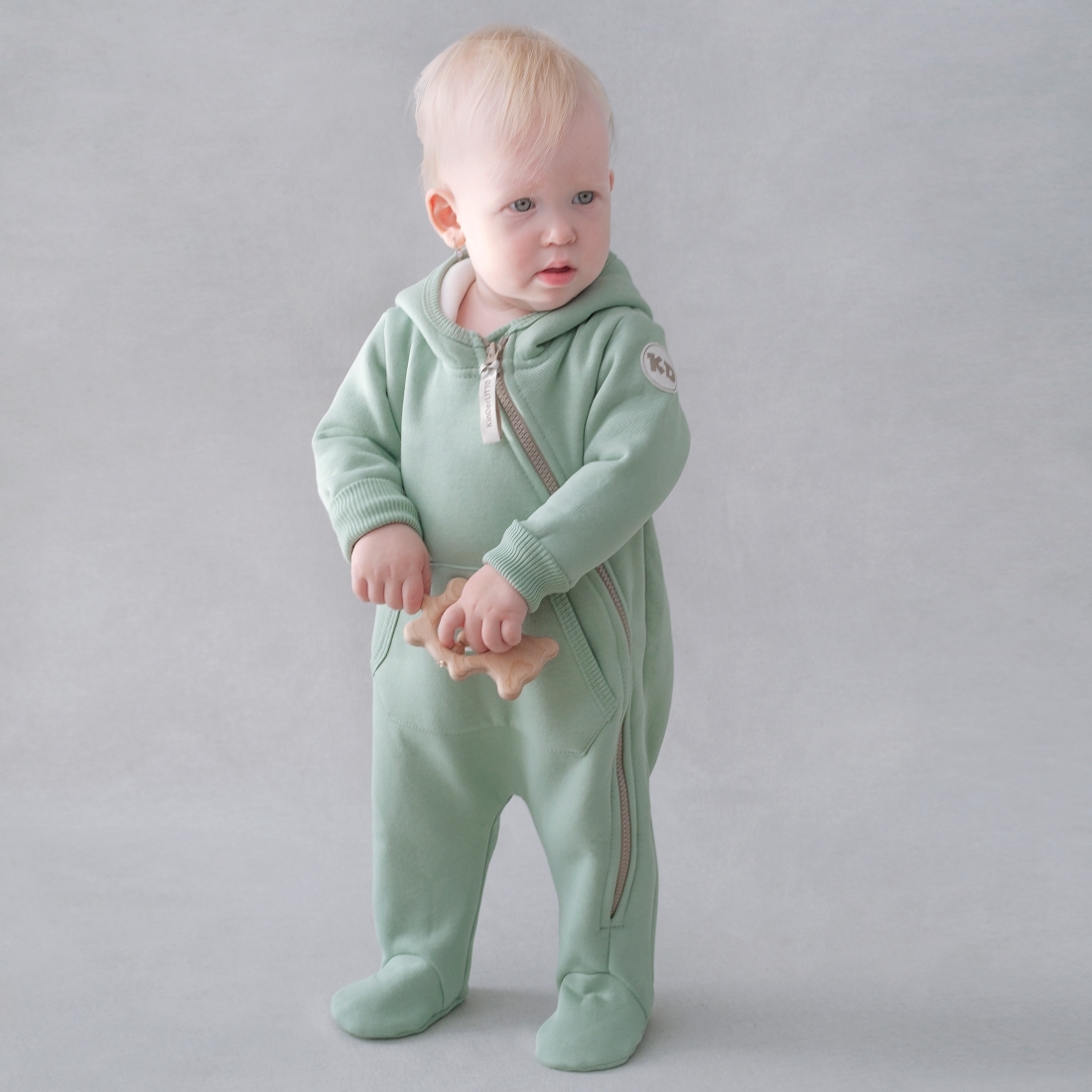 ������ ���������� �� ������ � ������� (������ 80%, �/� 20%). ������� � �������� - �������� (������ 100%). ���������� ����� ��������� ������ �������.