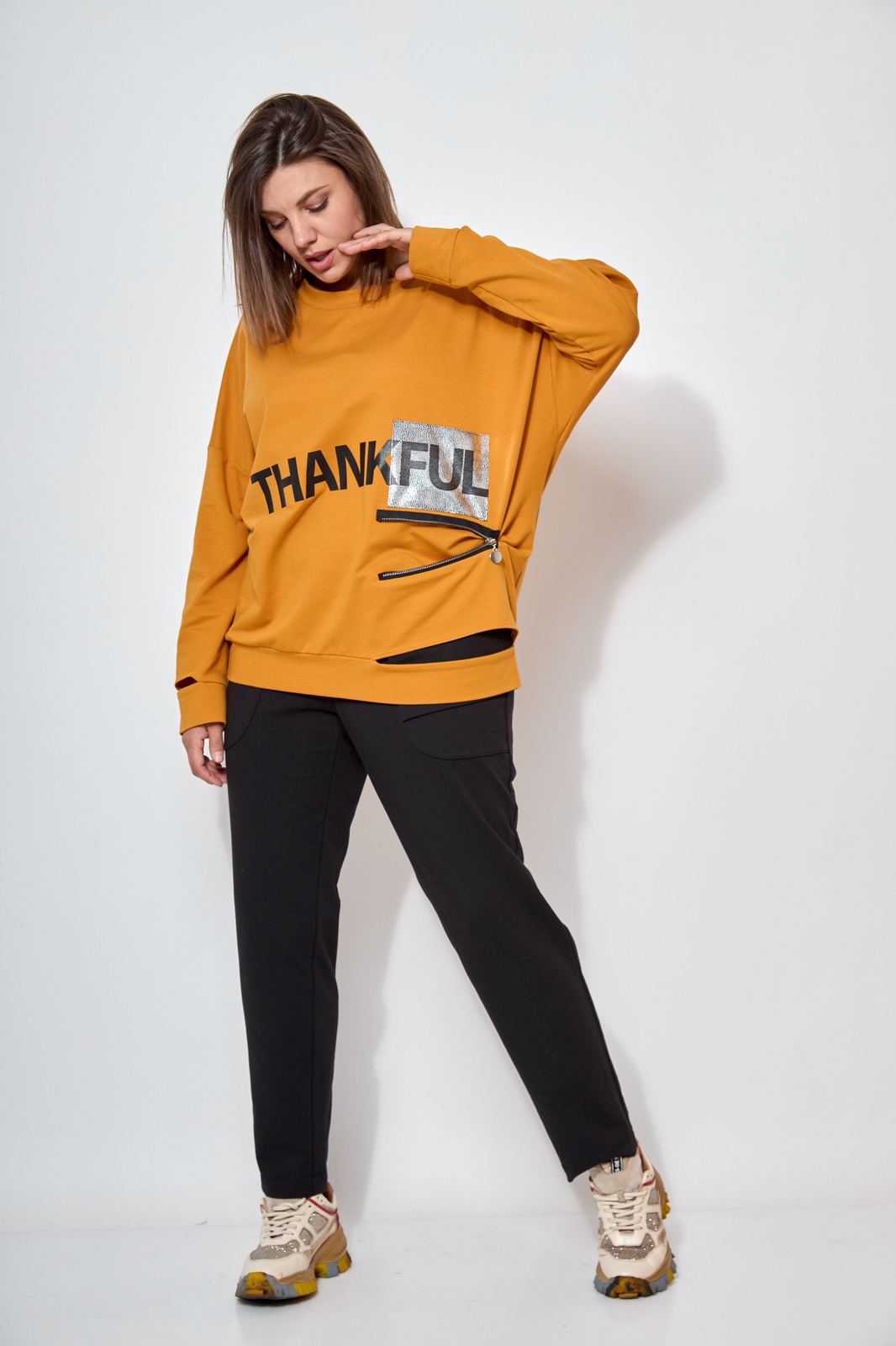 ���� �� 18 ������. ���, ���, ��� – ��� ���� ����������!!! ����������� ������ Runella. �������� ���������� �������. ����-�����! 1500�, 2700� �� �������� ���������. ����� ������� �� ����������! �������� 3 ���!