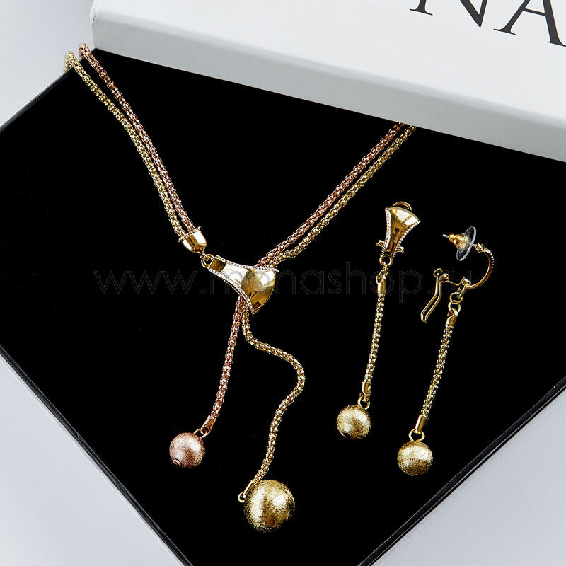 ���� �� 5 �������. ���� ���������� - Swarovski, �������, ������, ���� � ��������� ������, �������. ��������� ��������� Mo*na - ��� ������ ����.- 8