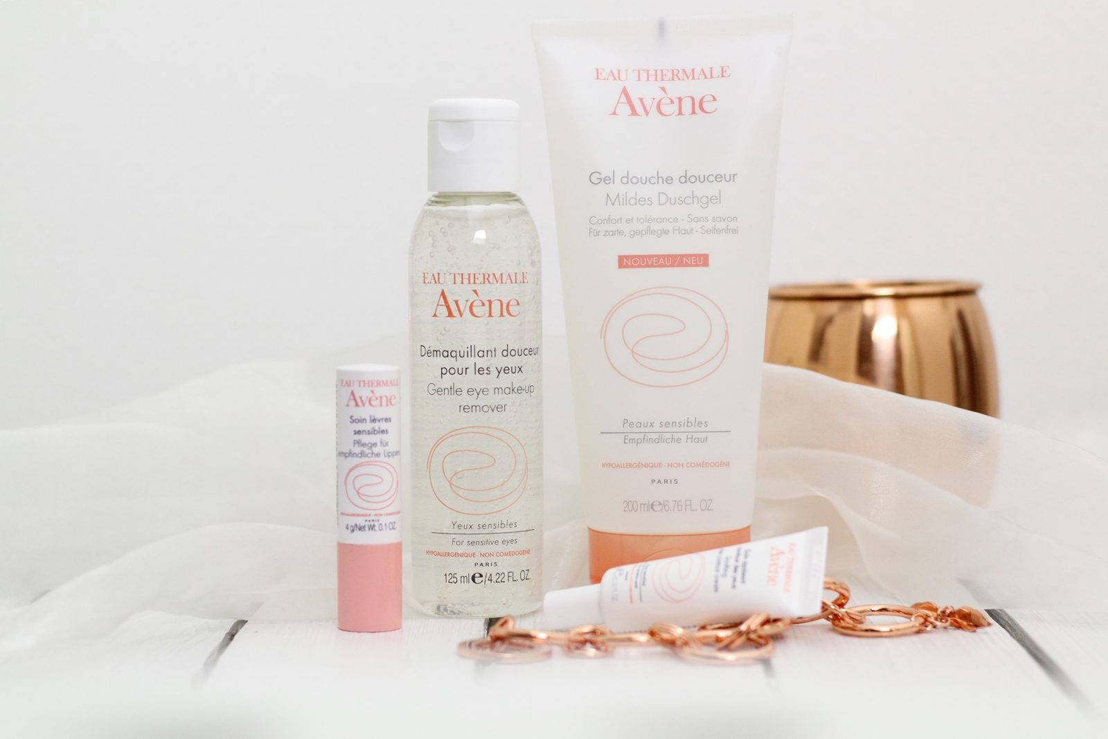 ���� �� 08.01. �������� ������ ��� ������� ����������������� �������: A-Derma, Avene, Bioderma, Biolane, Biorga, CeraVe, Dermedic, Ducray, Elancyl, Filorga, Klorane, La Roche Posay, Lierac, Mustela, Neutrale, Noreva, Nuxe, Physiogel, Phytosolba, Sebamed, 