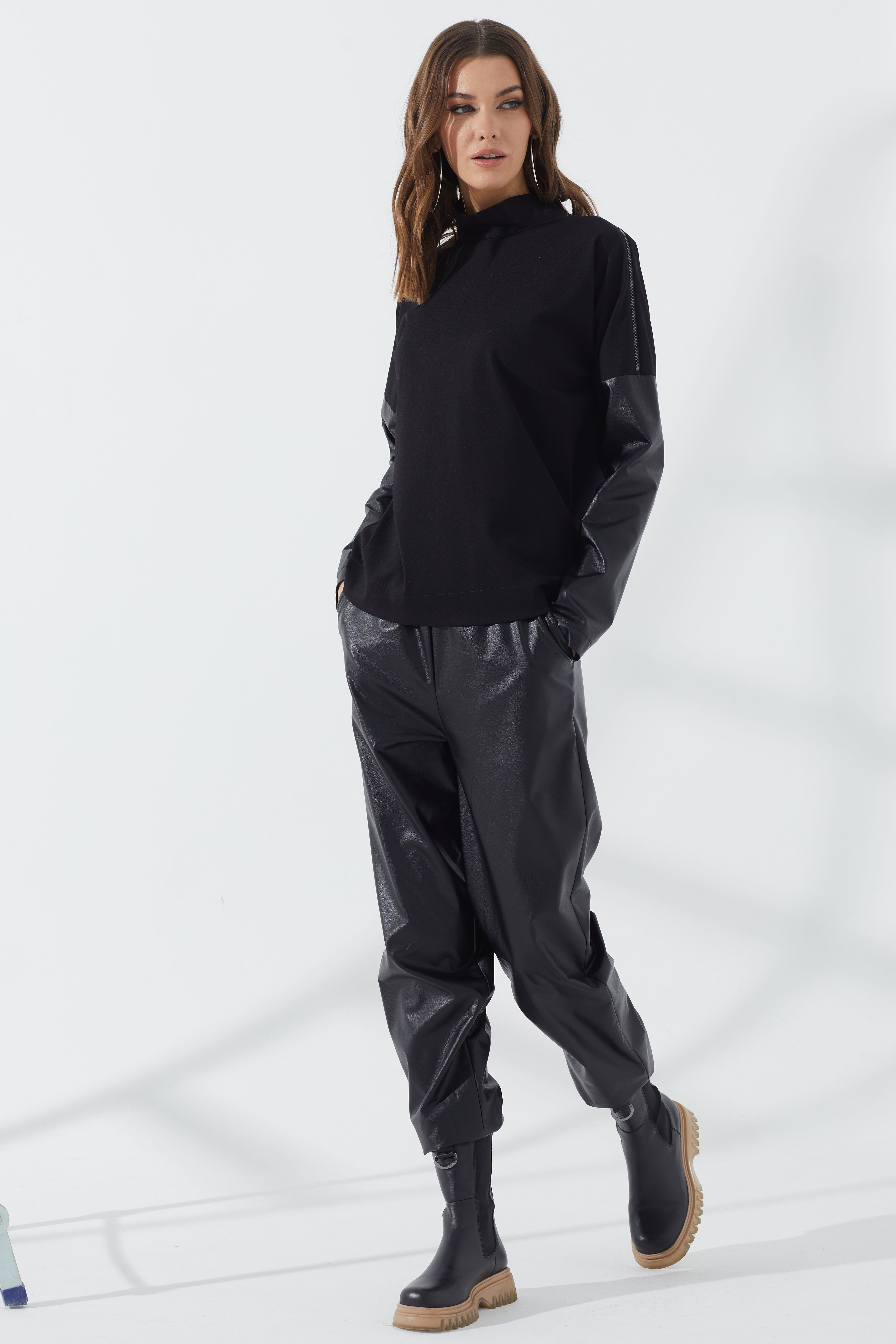 ����!�����,�������,�������!!!����������!