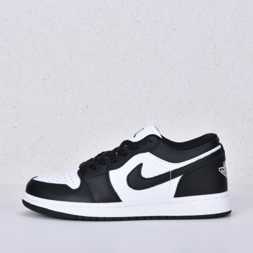 ��������� Nike Air Jordan  ����� LUX         ������� ����: 2440 � 