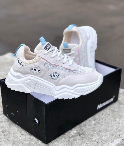 ������ �� 400 ����� 