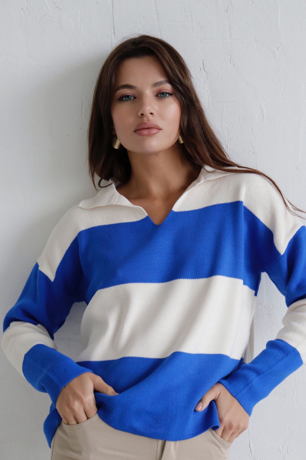 ������� POLO ���������� ������� � ������� ������ � �������� ����������. ������� � ������.