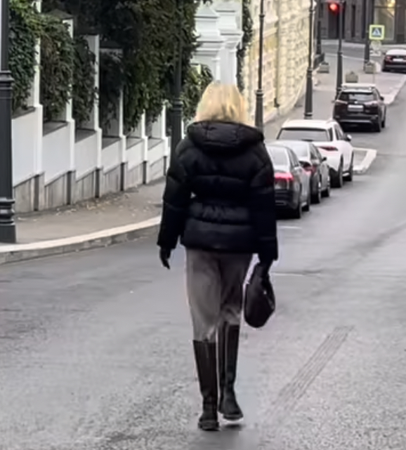 ������������� ���������� ������� ������ Conso! ������, �������� � ������ �� 2500 � 