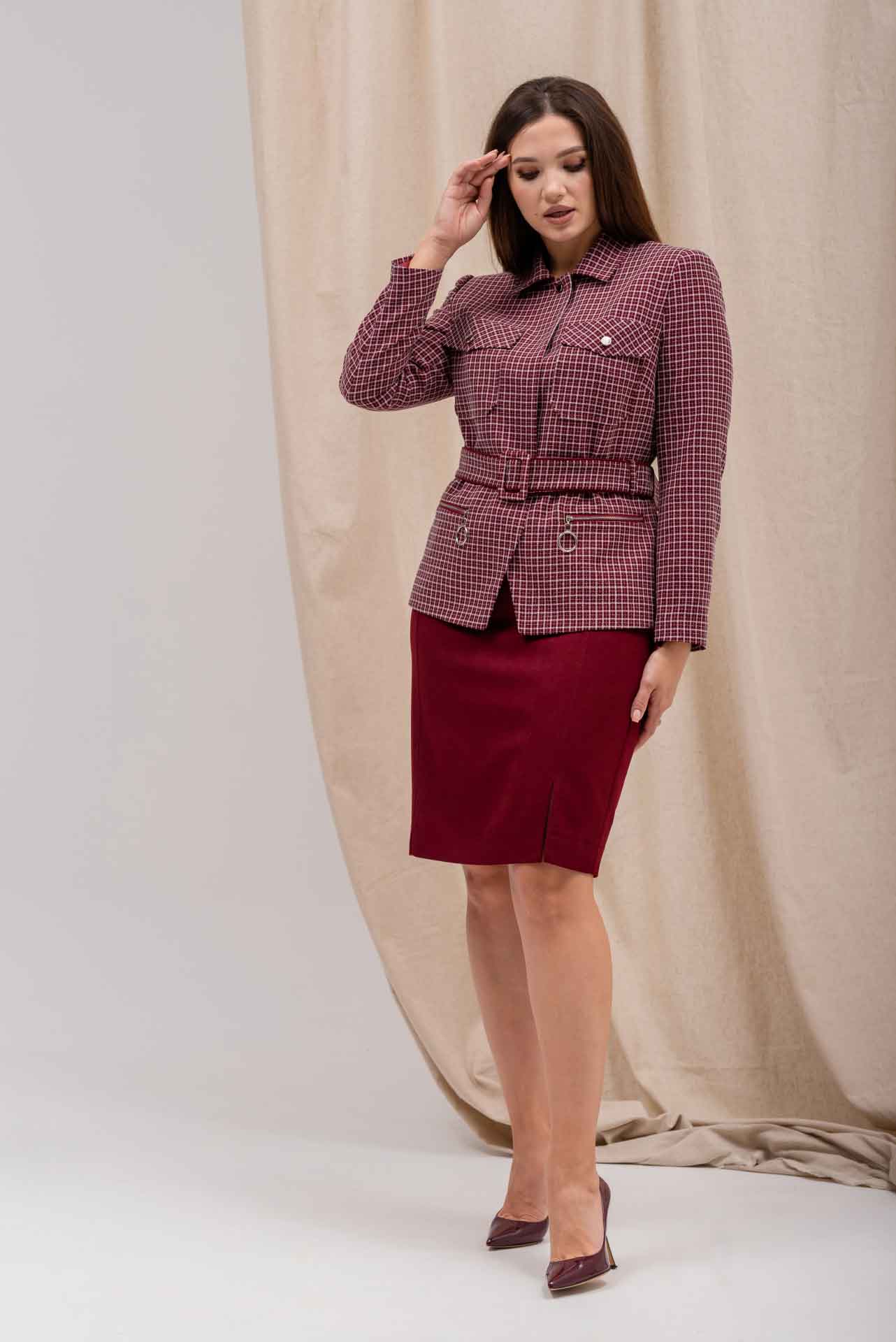 ������ ���������� �� Andgelina � MisLana. ���� �� 1700�, 2200�. ���������� ������, �������� �����. ����������� ������. �� 22/09.