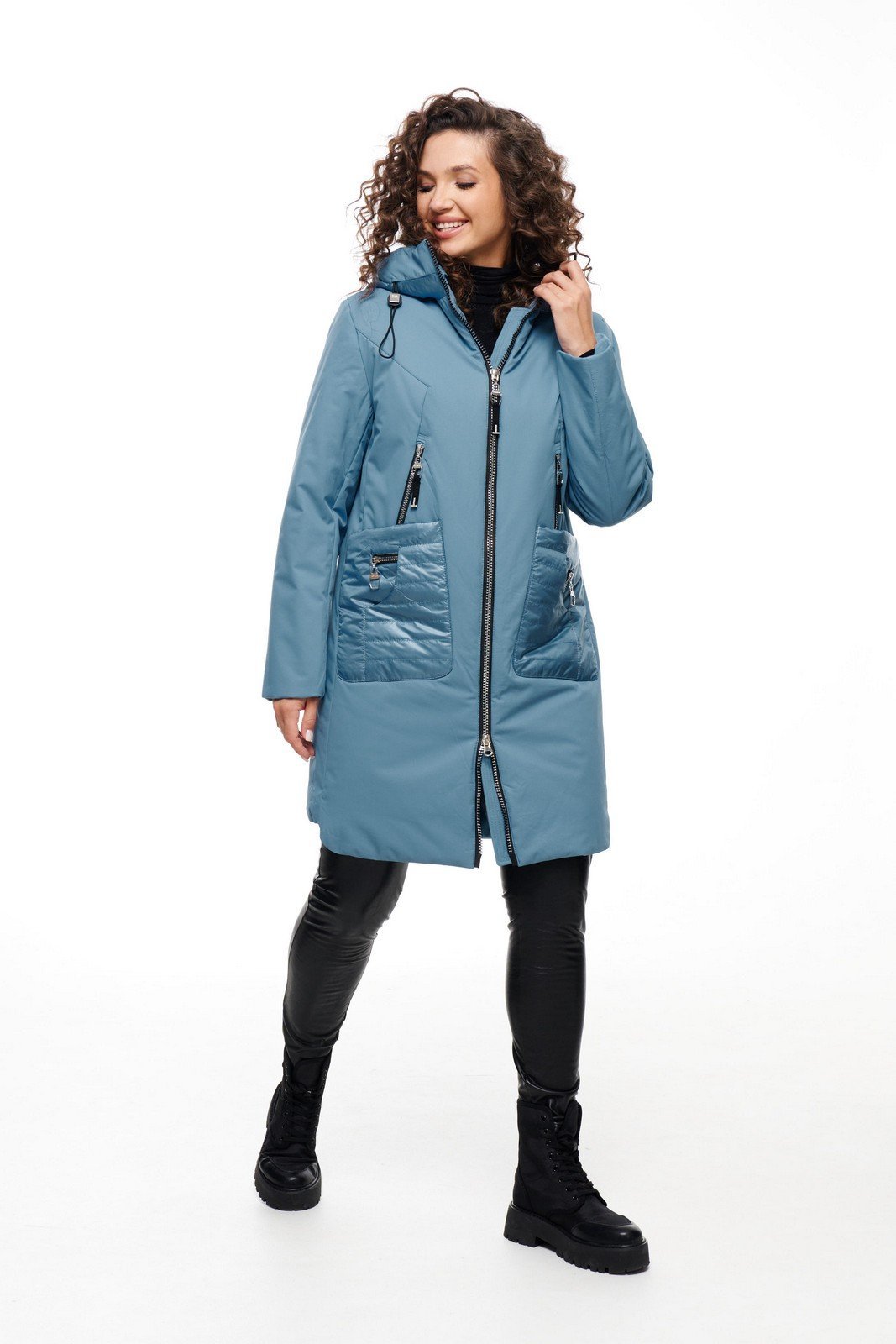 ����������� ������ Beautiful and Free. ���� 6450�, 6700�. ������� 44-70. ���������� �� ��������� 2900�, 4000�. ��������, ��������. ���� �� 27/10.